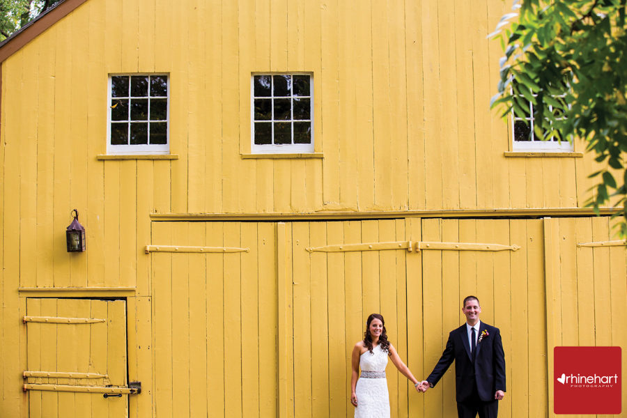 yellow-barn-lancaster-wedding-phtoographer-1001