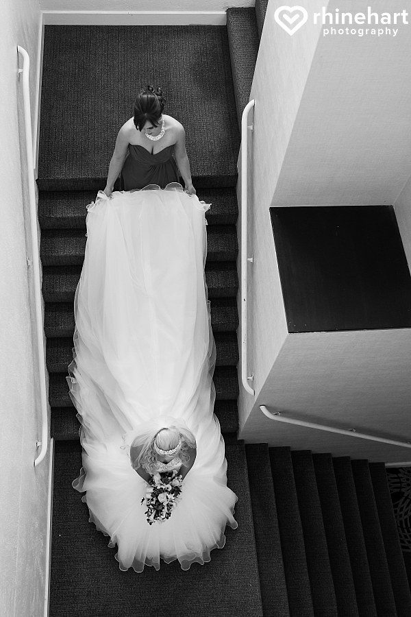 lvc-wedding-photographer-best-harrisburg-lebanon-york-hershey-wedding-photographers-creative-artistic-unique-personal-natural-7